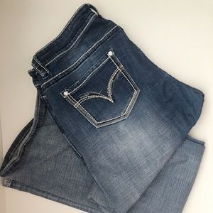 Boot Cut Jean